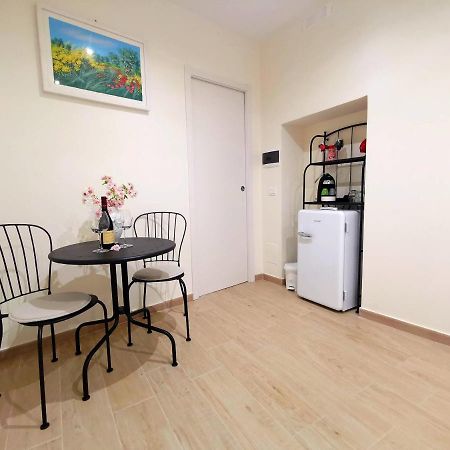 Dal Pupo 2 Apartment Bari Luaran gambar